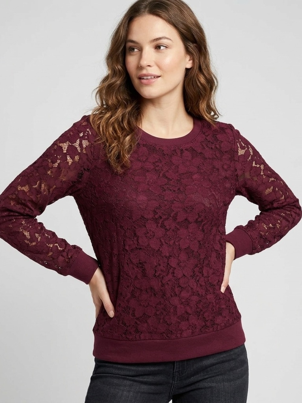 Adrianna Papell overlay lace top in Merlot Small